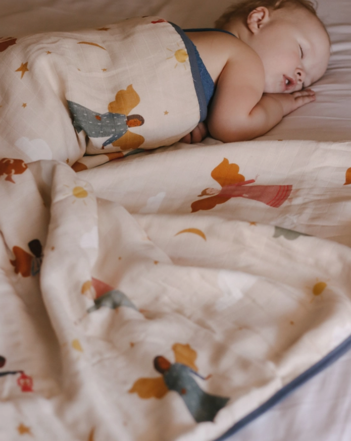 Guardian Angel Deluxe Muslin Quilt