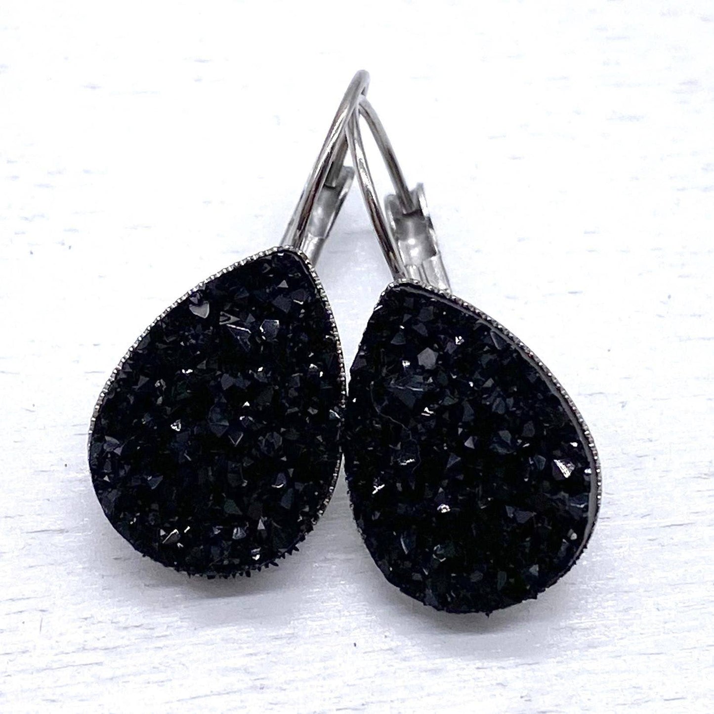 Teardrop Dangles | Multiple Colors